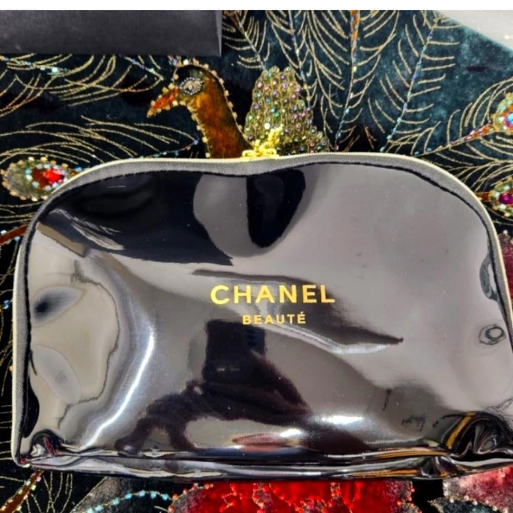 CHANEL Beaute Large Patent Leather Ltd Edition 2022 Bag